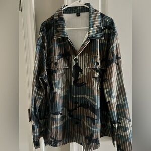 Men’s XL Long Sleeve Shirt